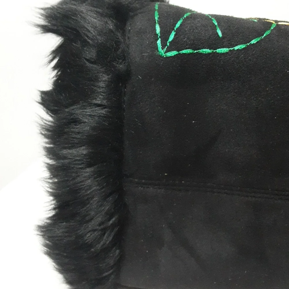 ANTONIO‎ I MELANI Black Faux Fur Multicolored Embroidered Detail Tote